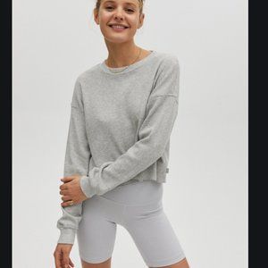 Aritzia TNA Alamo Thermal - S - Grey